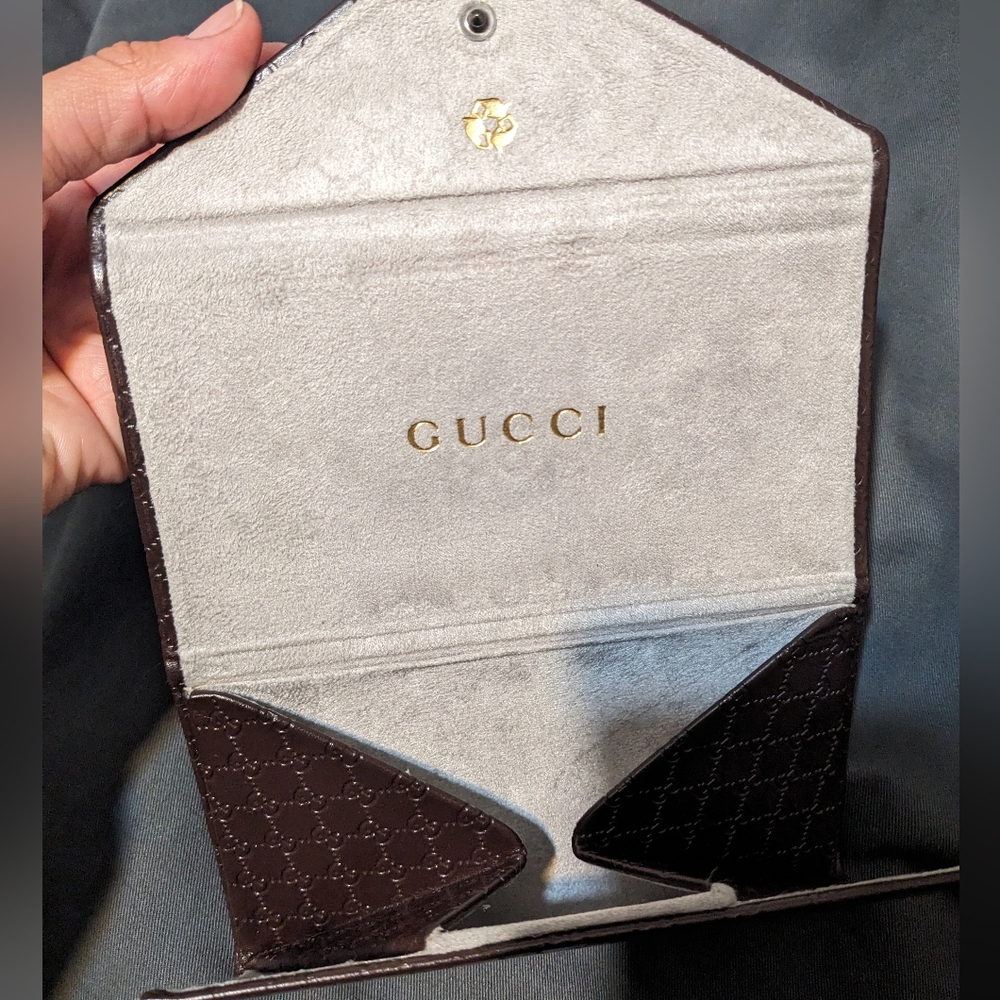 Gucci Oragami Eye Sun Glasses Case
